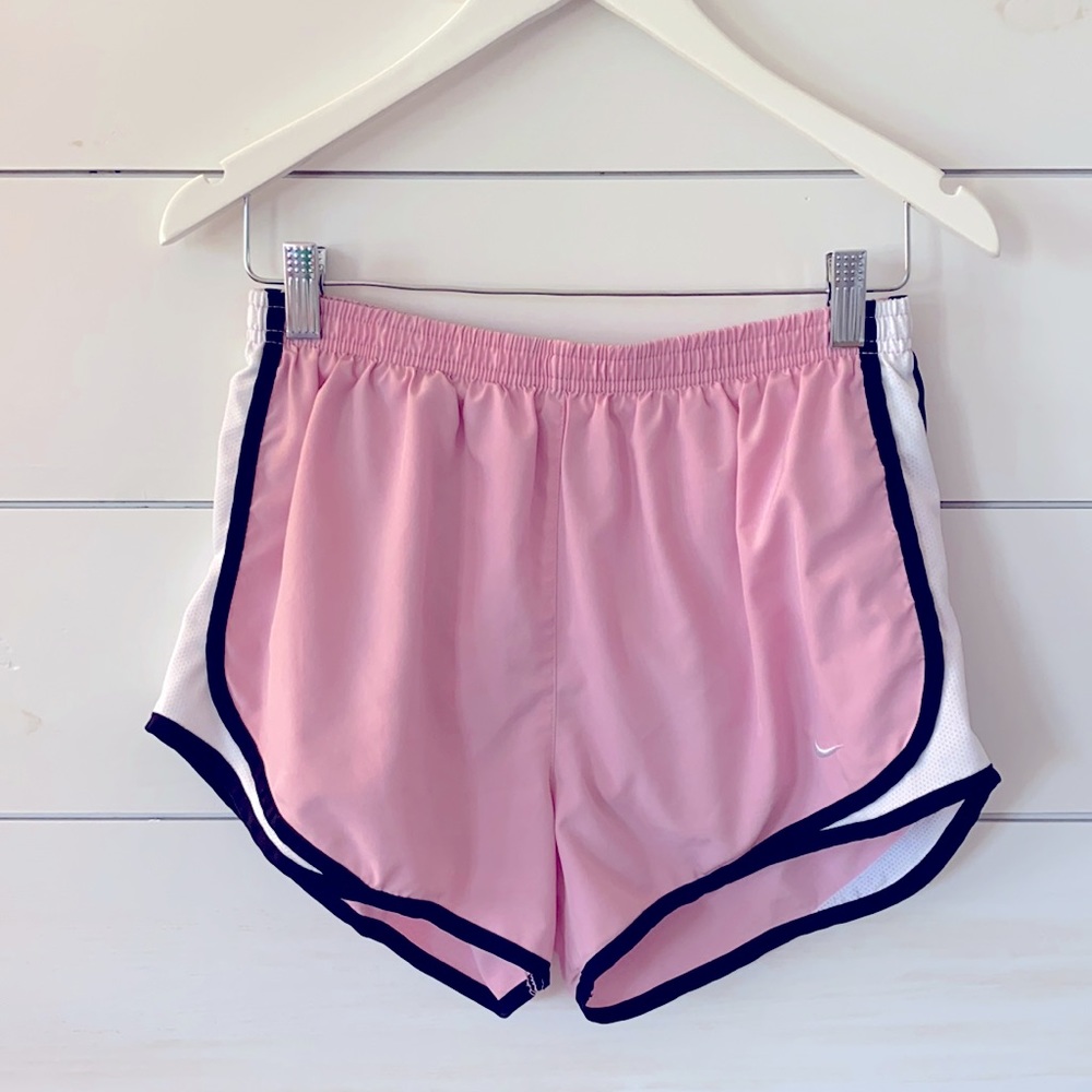 Nike Tempo Dri-Fit Shorts - Size M